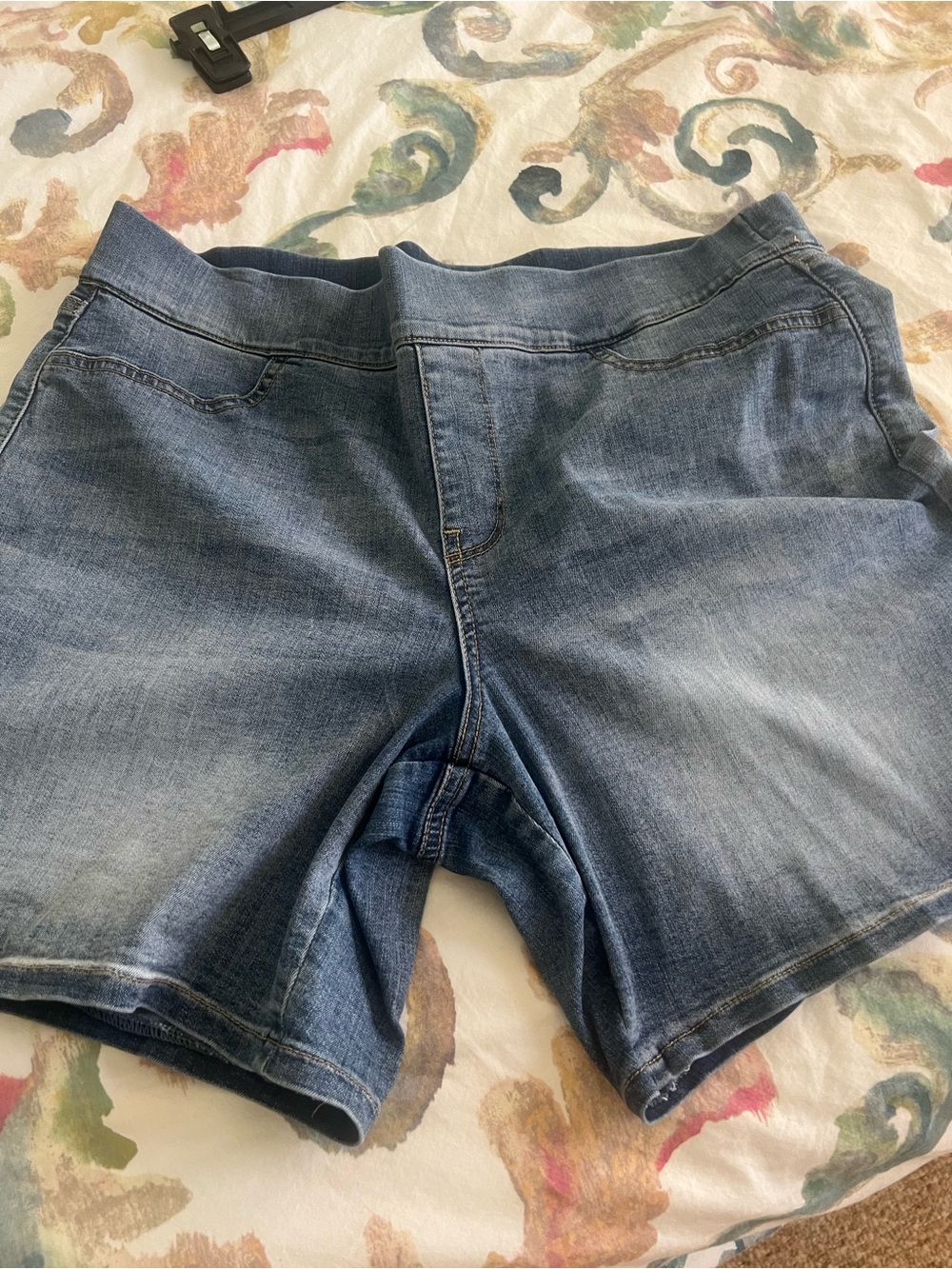 NYDJ Women's Mid-Wash Denim Stretch Shorts